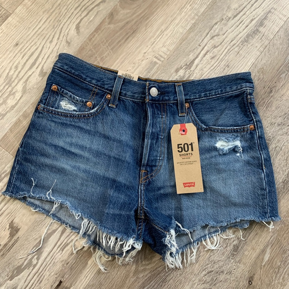 Levi’s shorts